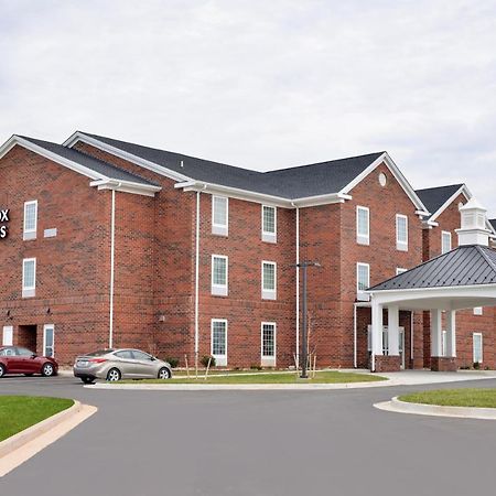 Appomattox Inn And Suites מראה חיצוני תמונה