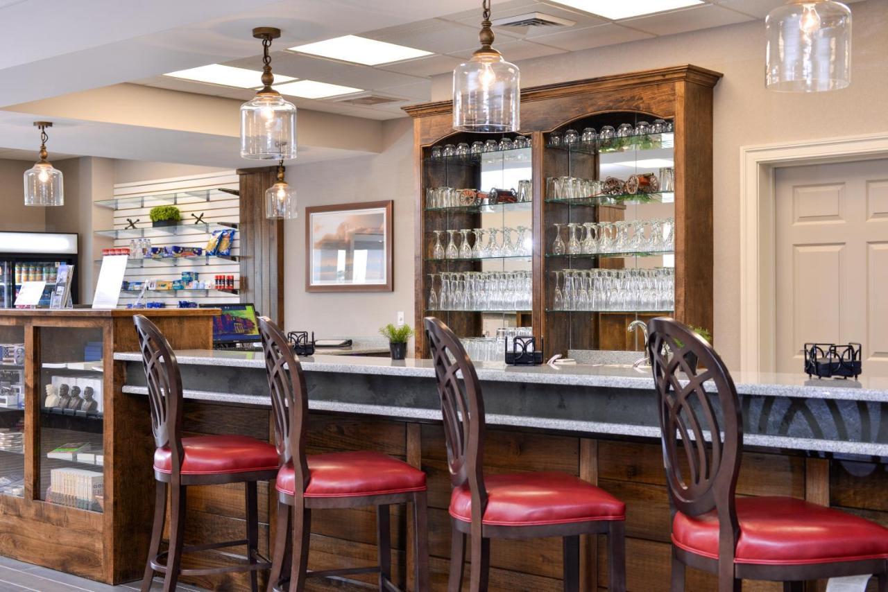 Appomattox Inn And Suites מראה חיצוני תמונה