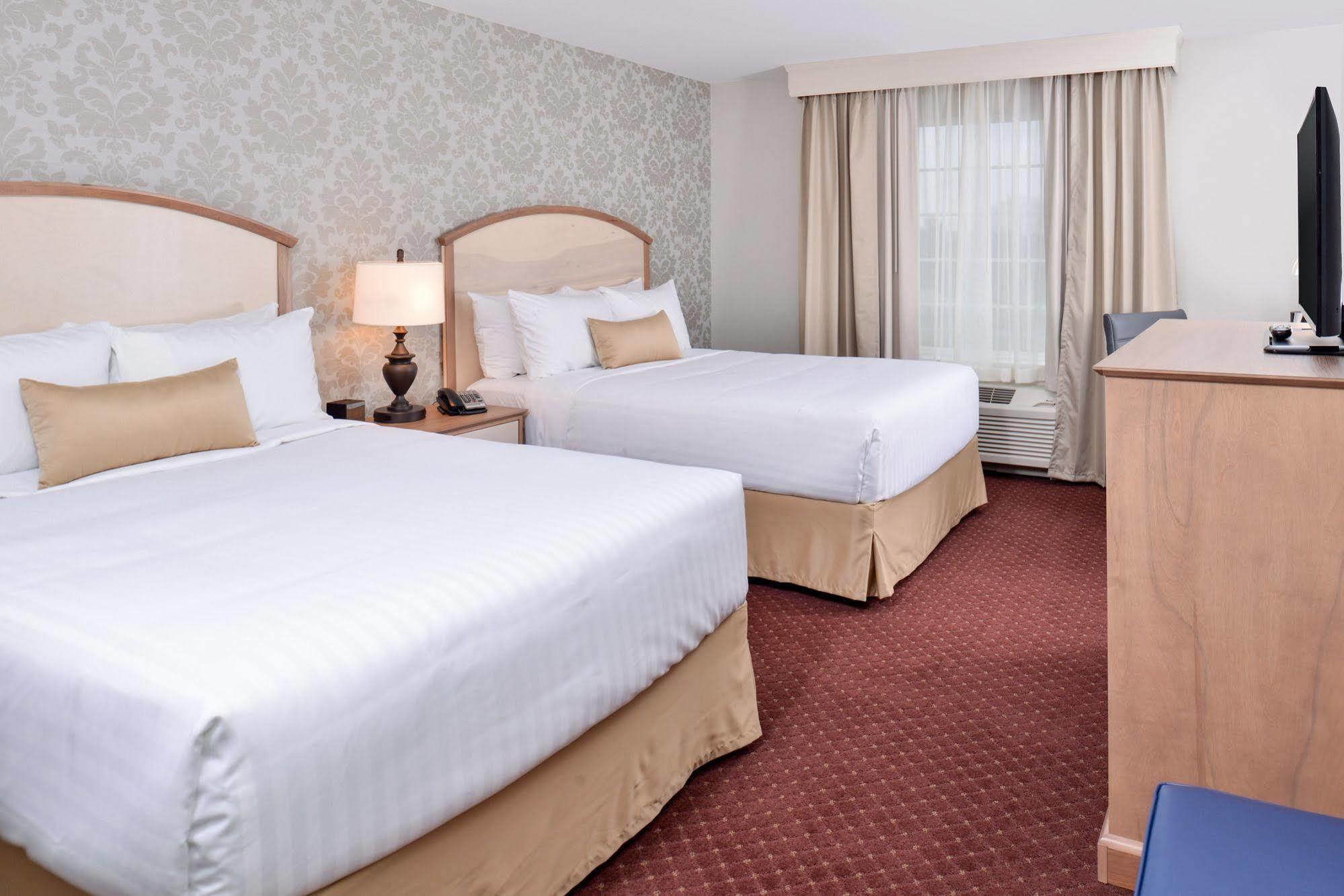 Appomattox Inn And Suites מראה חיצוני תמונה